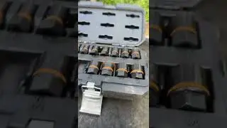 Bolt Biter Set in Action