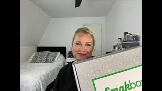 Smakbox &ouml;ppning p&aring; Svenska - och jag provar en mystisk produkt