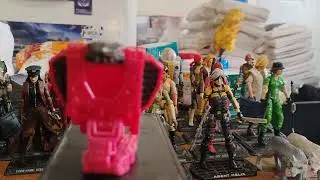 Nemesis Prime Giesha and Fangtron 