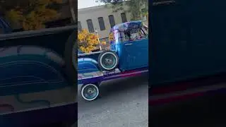 Lowrider chevy truck 🔥🔥🔥😎#lowrider #fyp #oldschool #truckshow