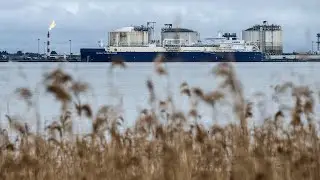 Russian LNG tanker docks in France amid Ukraine war
