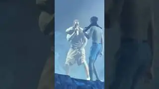 Travis Scott Let a Fan Perform with Him on Stage!!