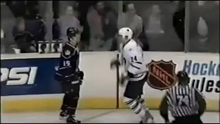Sean Avery vs Bryan McCabe