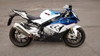 BMW S1000RR 2015 - Start Up and Sound