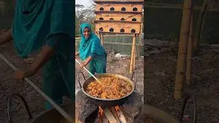 Most Famous Shakila's Duck Curry / Hash Vuna Recipe #shorts