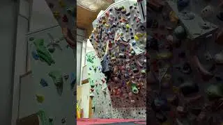 Caveman Jam (V5) #bouldering