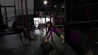 How to do Plyo Pushups #motivation #strongwomen