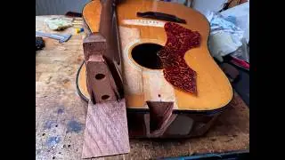 Gibson J50 Deluxe 1973-1975 Restoration - celluloid re-binding - neck reset and much more