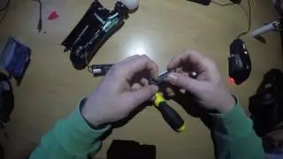 Replacing batteries in Playstation Move controller