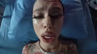 Инстасамка за деньги да стала лучшей песней в России жара music awards
