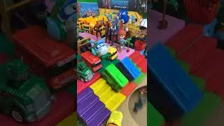 Hulk Bulldozer Harvests Wheat with Tayo, Robocar poli, Shin, Mcqueen, Duck & Paw Patrol on the Farm