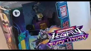 Unboxing Legacy Evolution Bombshell