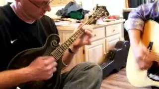 Darell Webb playing his new Will Parsons mandolin with Will Parsons himself