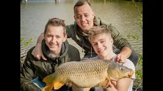 Karpervissen met H&eacute;t Visblad op een parkwater |DWFishingteam