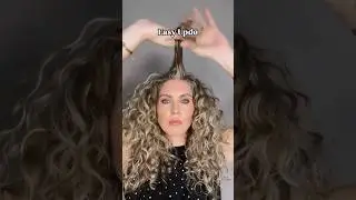 Easy Updo using our Curl Volume Foam and Curl Defining Gel ✨#curlyhair #locken #krullen #curls