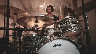 1976 Ludwig Black Oyster Pearl