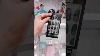Designer nails #foryou #viral #youtube #2023shorts #youtubeshorts #youtubevideo #giftideas #short