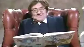 Cosmo Smallpiece: Little Bo-Peep &mdash; Les Dawson