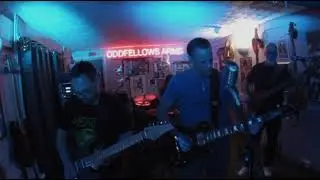 The Business: Bubbles (Biffy Clyro) Live at The Oddfellow's Arms