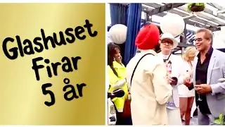 Glashuset firar 5&aring;r