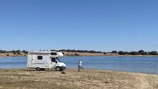 Great overnight parking + kayaking at the Almendra Reservoir