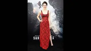 American Actress Alexandra Daddario Best Dresses Collection