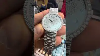 Piaget за 33 000 &euro; &mdash; эффектная модель с тонким корпусом и безупречной элегантностью.