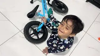 Bicicleta equilibrio  RYAN BERMEO 2 años 