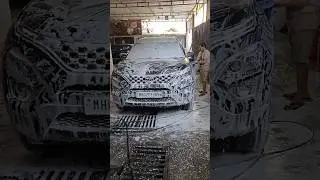 Tata Safari Gets a Thick foam wash.#carwash #ppf #ceramiccoating #foamwash