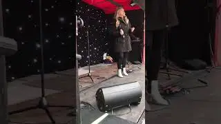 Last Christmas  - Sarah Mackay at Invergordon Christmas Market #inverness #invergordon #pop #wham 