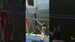 DRAGON TAIL - The simplest DIY windvane self steering. No rope to the tiller. No complicated linkage