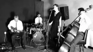 Woodhouse Moor - Lucy &eacute;s a trubad&uacute;rok / Lucy and the Troubadours - live studio recording