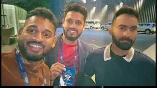 Modicare Leaders with Indian Cricket players. Contact 9901705163 to get opportunity to meet ಕೊಹ್ಲಿ.