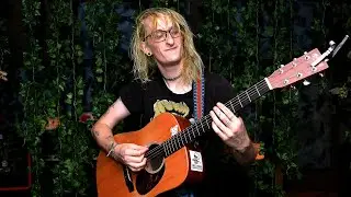 Smoke Break by Liluna Live at Suede Studio