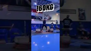 140 &rarr; 150 &rarr; 160kg Snatch DOMINATION!#Snatch #Progression #weightlifting #abdoyounes #roadtola2028