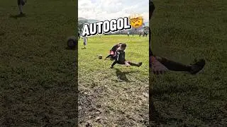 Autogol😞 #viralvideo #viralshorts #autogol #golazo #arqueros #porteros  #humor #funnyvideo