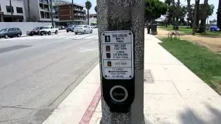 A talking traffic light in Santa Monica, CA
