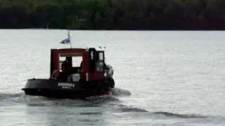 Mini tug boat ride