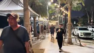 Walking on the beach pattaya 