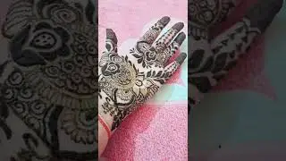 Bold floral design 🌿✨️❤️BRIDLE  HENNA