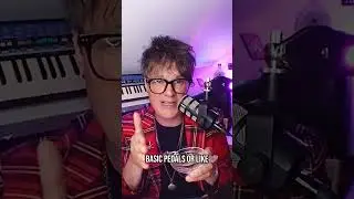 what's your fav pedal set up? #musicproduction #podcast  #electronicmusic #musiccreator