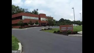 Commercial for rent - 900 Century Drive, Mechanicsburg, PA 17055