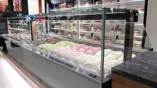 Evolution: refrigerated display case that turns every gelato and pastry creation into a masterpiece