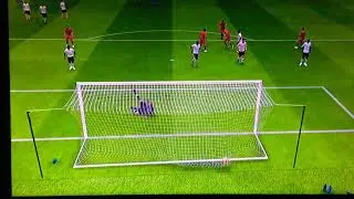 Штрафной удар в FIFA 19 на Xbox one