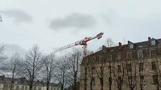 2 magnifiques grues potains  Mdt 219 et 189