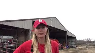 Farm Girl Friday #106 Гидравлическая кровать вместо ремней с храповым механизмом
