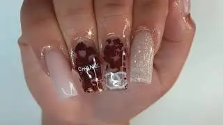 Roses X Chanel (Encapsulated rose nails: real roses)