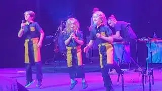 Walk Off The Earth - My Stupid Heart ( ft Luminati Suns ) Ottawa NAC 04/05/2024