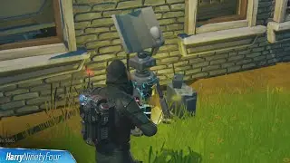 Open Mission Kit, then Place a Jammer Outside the IO Base in One Match Location - Fortnite