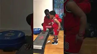 this dad teaches his son to jump 🥹❤️